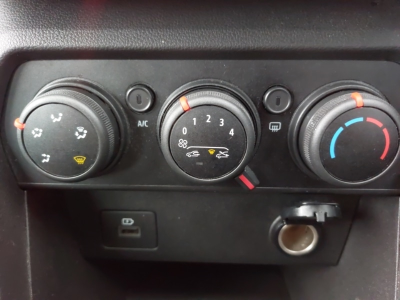 Used Dacia Sandero Stepway 2022 for sale - 77736391: Photo 15