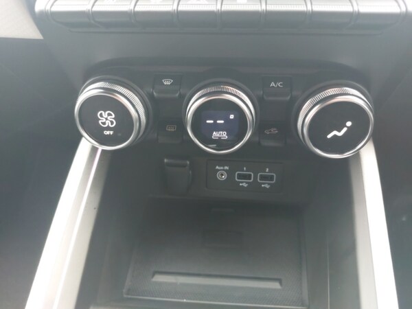 Used Renault Clio 2022 for sale - 76195762: Photo 12