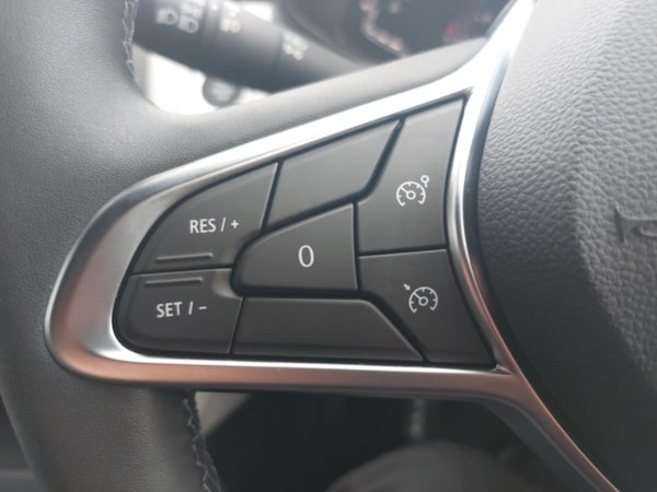 Used Renault Clio 2022 for sale - 76195762: Photo 14