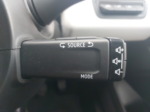 Used Renault Clio 2022 for sale - 76195762: Photo 18