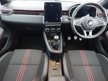 Used Renault Clio 2023 for sale - 77352578: Photo