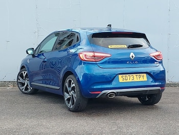 Used Renault Clio 2023 for sale - 77352578: Photo