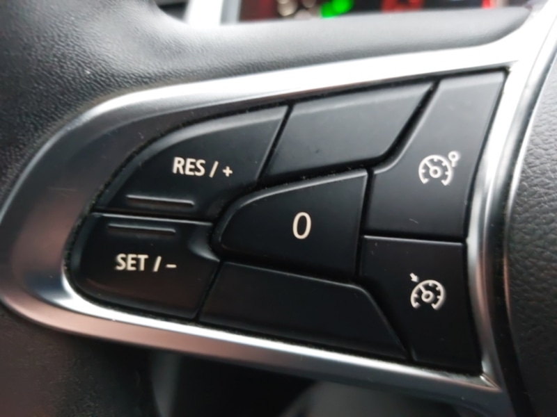 Used Renault Captur 2020 for sale - 76880200: Photo 12