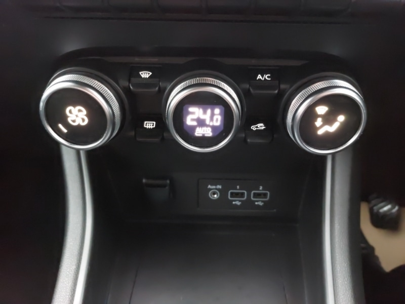 Used Renault Captur 2020 for sale - 76880200: Photo 14