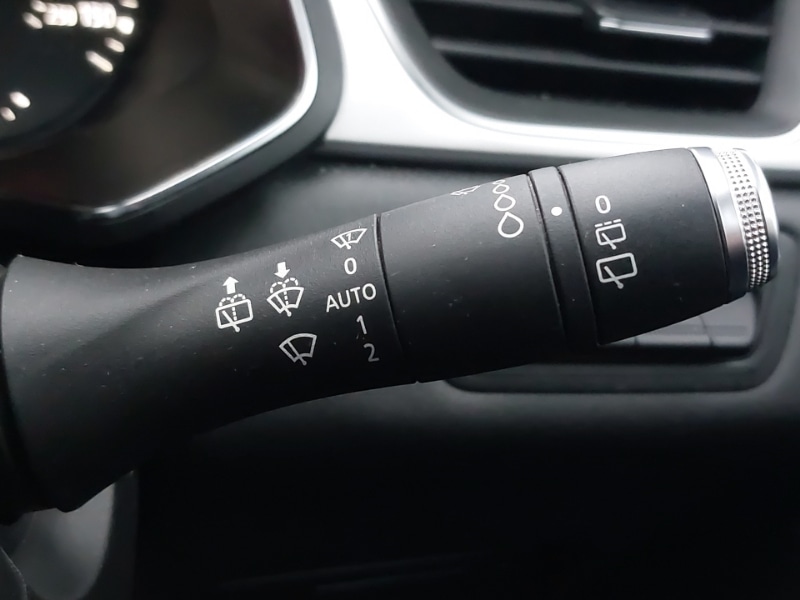 Used Renault Captur 2020 for sale - 76880200: Photo 19