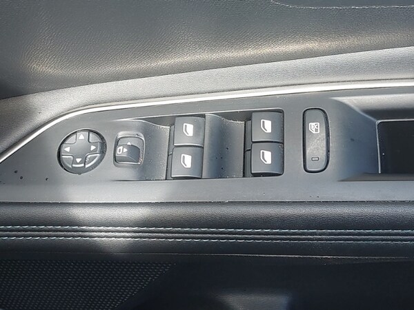 Used Peugeot 3008 2022 for sale - 76183238: Photo 13