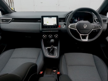 Used Renault Clio 2025 for sale - 76393101: Photo