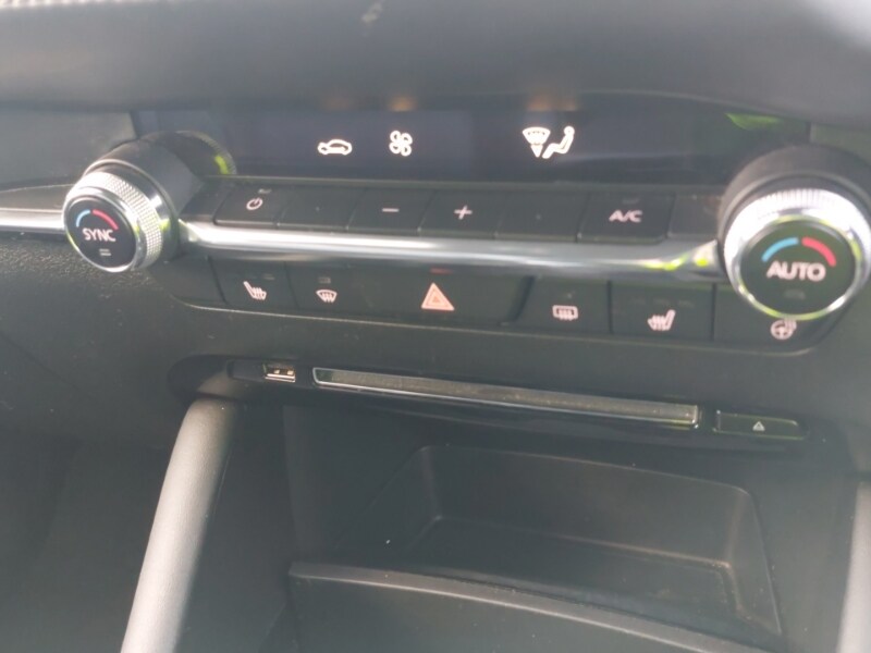 Used Mazda Mazda3 2020 for sale - 78112973: Photo 15