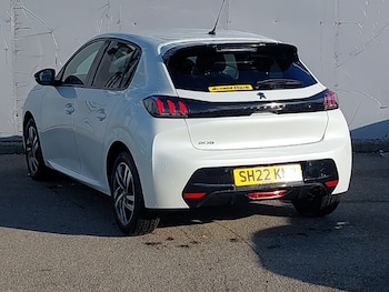 Used Peugeot 208 2022 for sale - 77776635: Photo