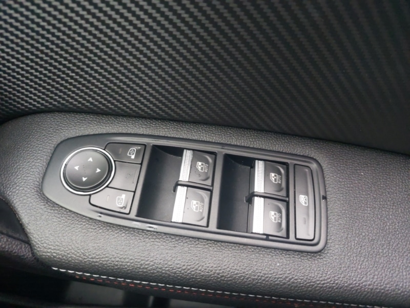 Used Renault Captur 2023 for sale - 76556170: Photo 18