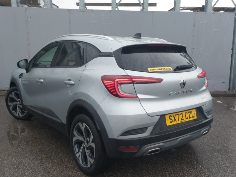 Used Renault Captur 2023 for sale - 76556170: Photo 3