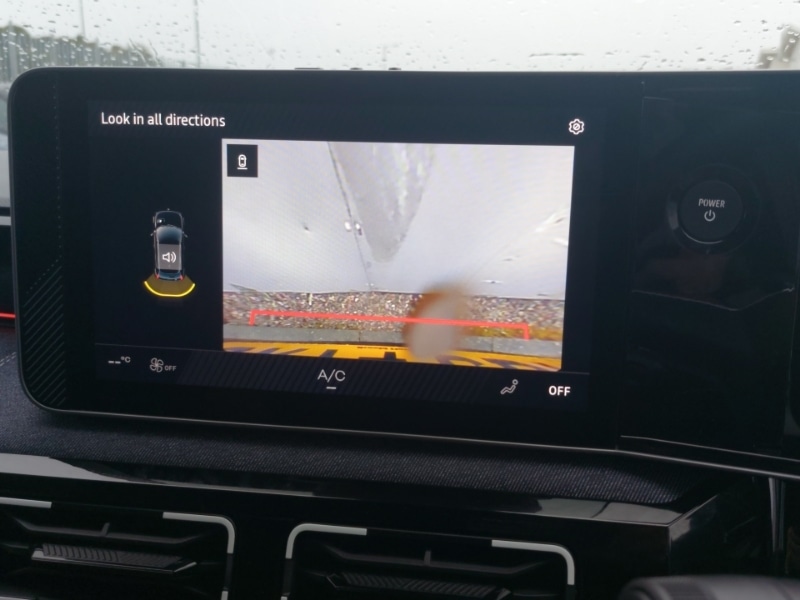 Used Renault 5 2025 for sale - 76166130: Photo 11