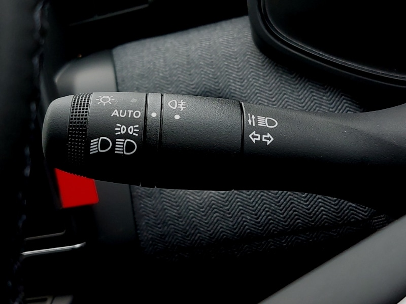 Used Renault Clio 2025 for sale - 76397445: Photo 16