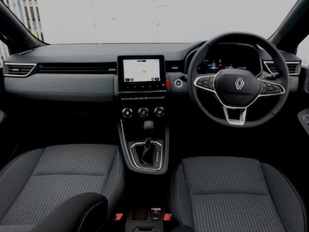 Used Renault Clio 2025 for sale - 76397445: Photo