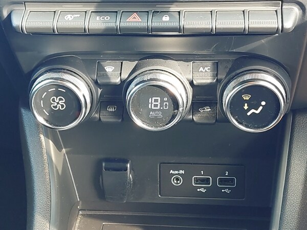 Used Renault Captur 2021 for sale - 76238340: Photo 16