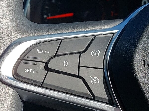 Used Renault Captur 2021 for sale - 76238340: Photo 18