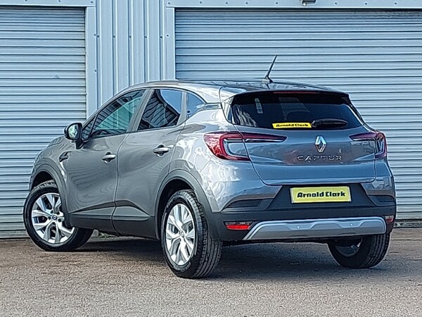 Used Renault Captur 2021 for sale - 76238340: Photo 3