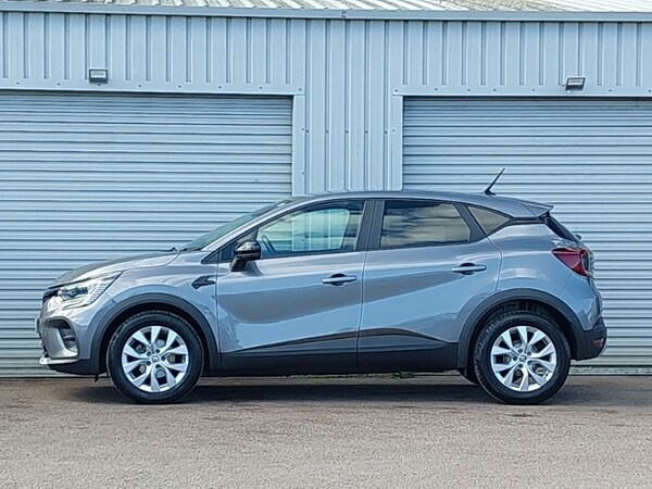Used Renault Captur 2021 for sale - 76238340: Photo 4
