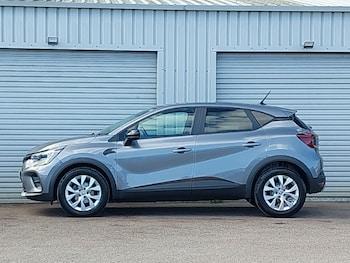 Used Renault Captur 2021 for sale - 76238340: Photo 4