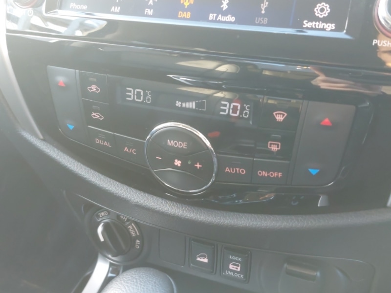 Used Nissan Navara 2020 for sale - 76737272: Photo 12