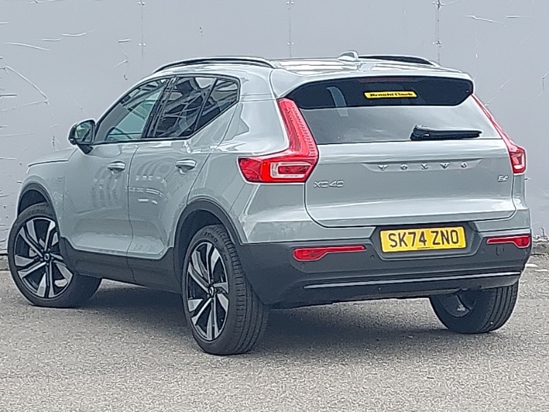 Used Volvo XC40 2024 for sale - 76763760: Photo 3