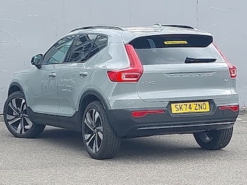 Used Volvo XC40 2024 for sale - 76763760: Photo