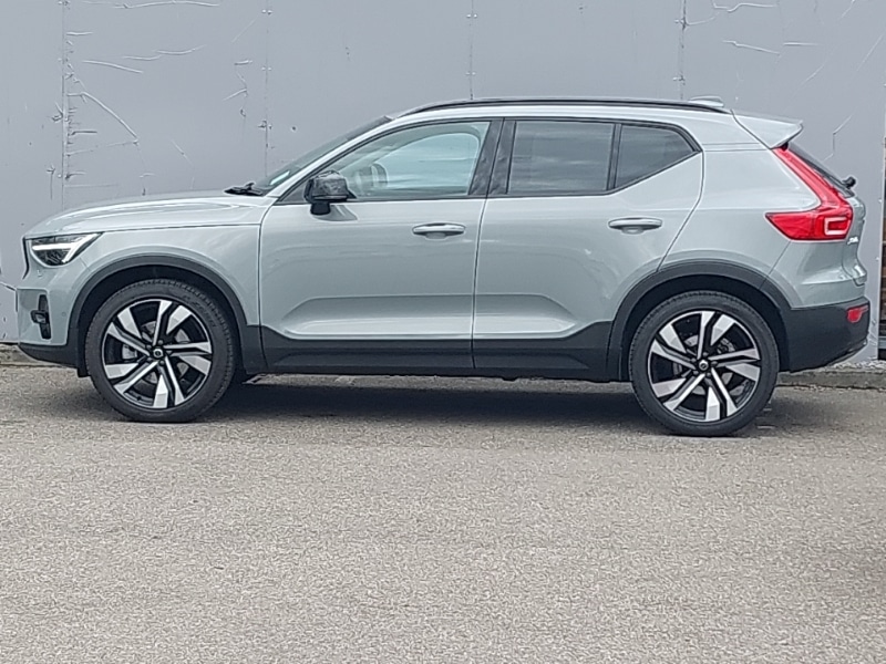 Used Volvo XC40 2024 for sale - 76763760: Photo 4