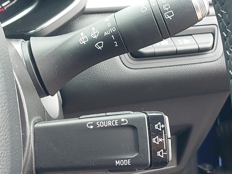 Used Renault Captur 2021 for sale - 76726220: Photo 19