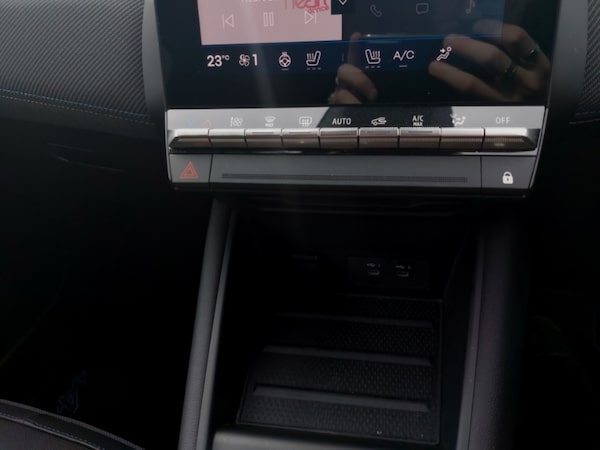 Used Renault Other 2024 for sale - 76297974: Photo 16