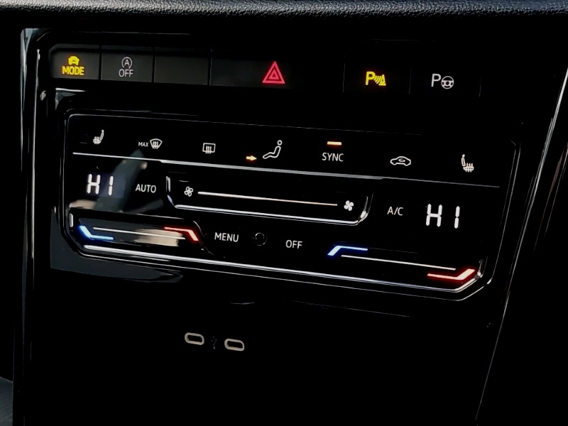 Used Volkswagen T-Roc 2023 for sale - 76375294: Photo 15