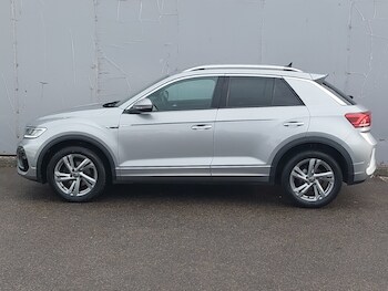 Used Volkswagen T-Roc 2022 for sale - 77338604: Photo