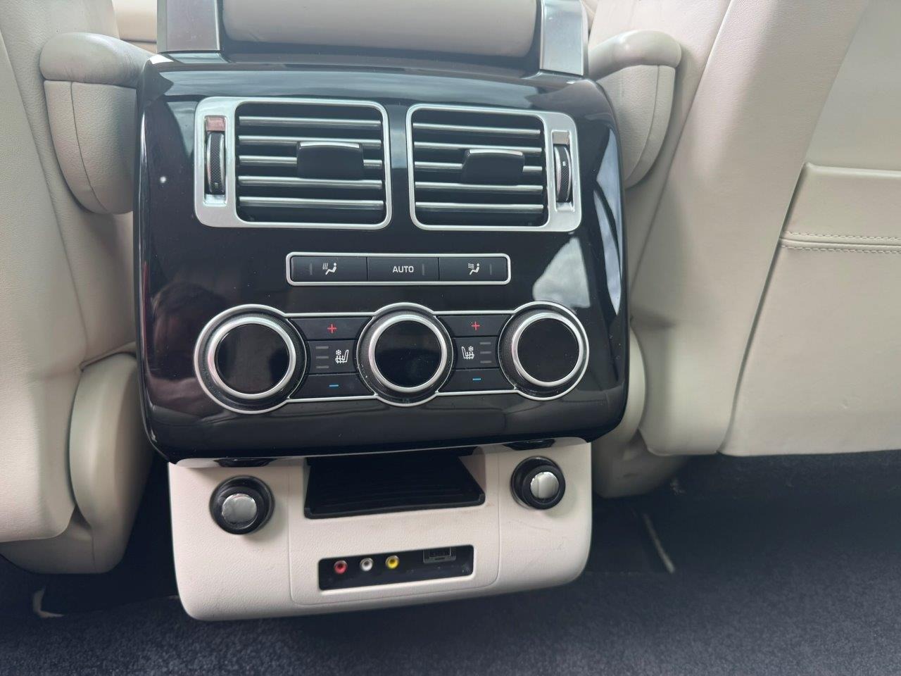 Used Land Rover Range Rover 2014 for sale - 77630459: Photo 34