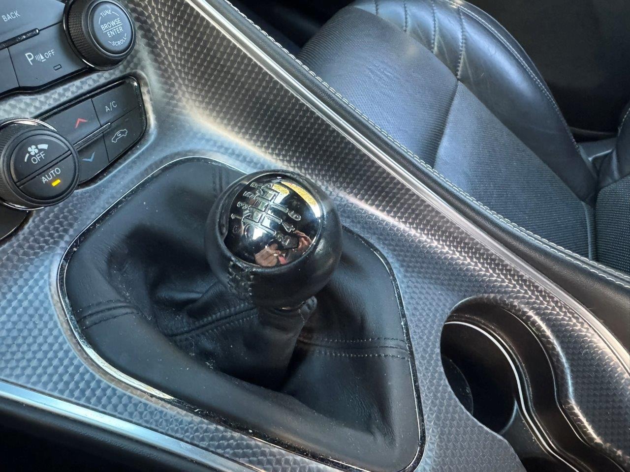 Used Dodge Challenger 2015 for sale - 76757021: Photo 22