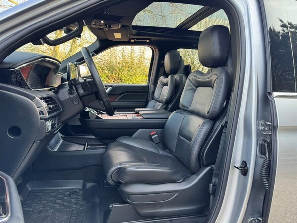Used Lincoln Navigator 2024 for sale - 73754100: Photo 13