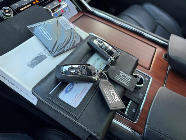 Used Lincoln Navigator 2024 for sale - 73754100: Photo 22