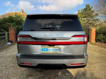 Used Lincoln Navigator 2024 for sale - 73754100: Photo