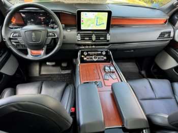 Used Lincoln Navigator 2024 for sale - 73754100: Photo