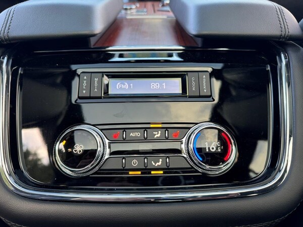 Used Lincoln Navigator 2024 for sale - 73754100: Photo 44