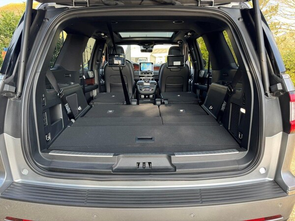 Used Lincoln Navigator 2024 for sale - 73754100: Photo 50