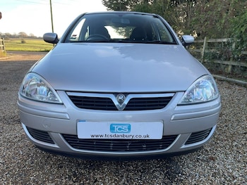 Used Vauxhall Corsa 2005 for sale - 78702751: Photo
