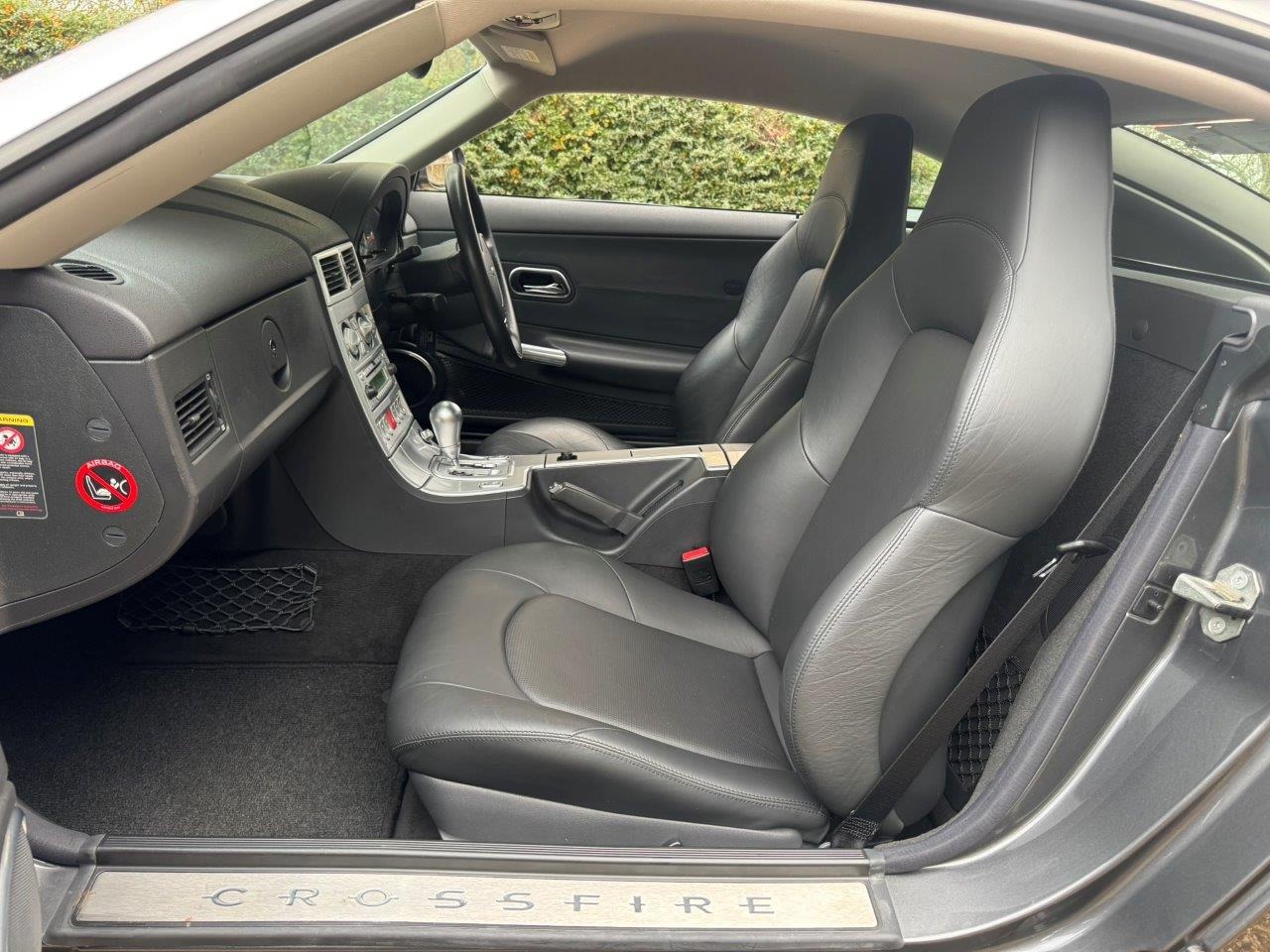 Used Chrysler Crossfire 2004 for sale - 76932214: Photo 14