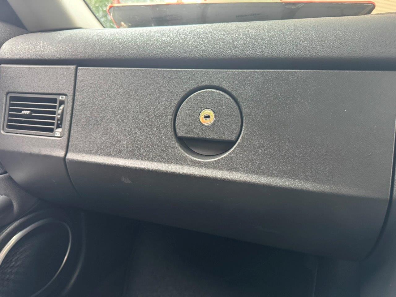 Used Chrysler Crossfire 2004 for sale - 76932214: Photo 34