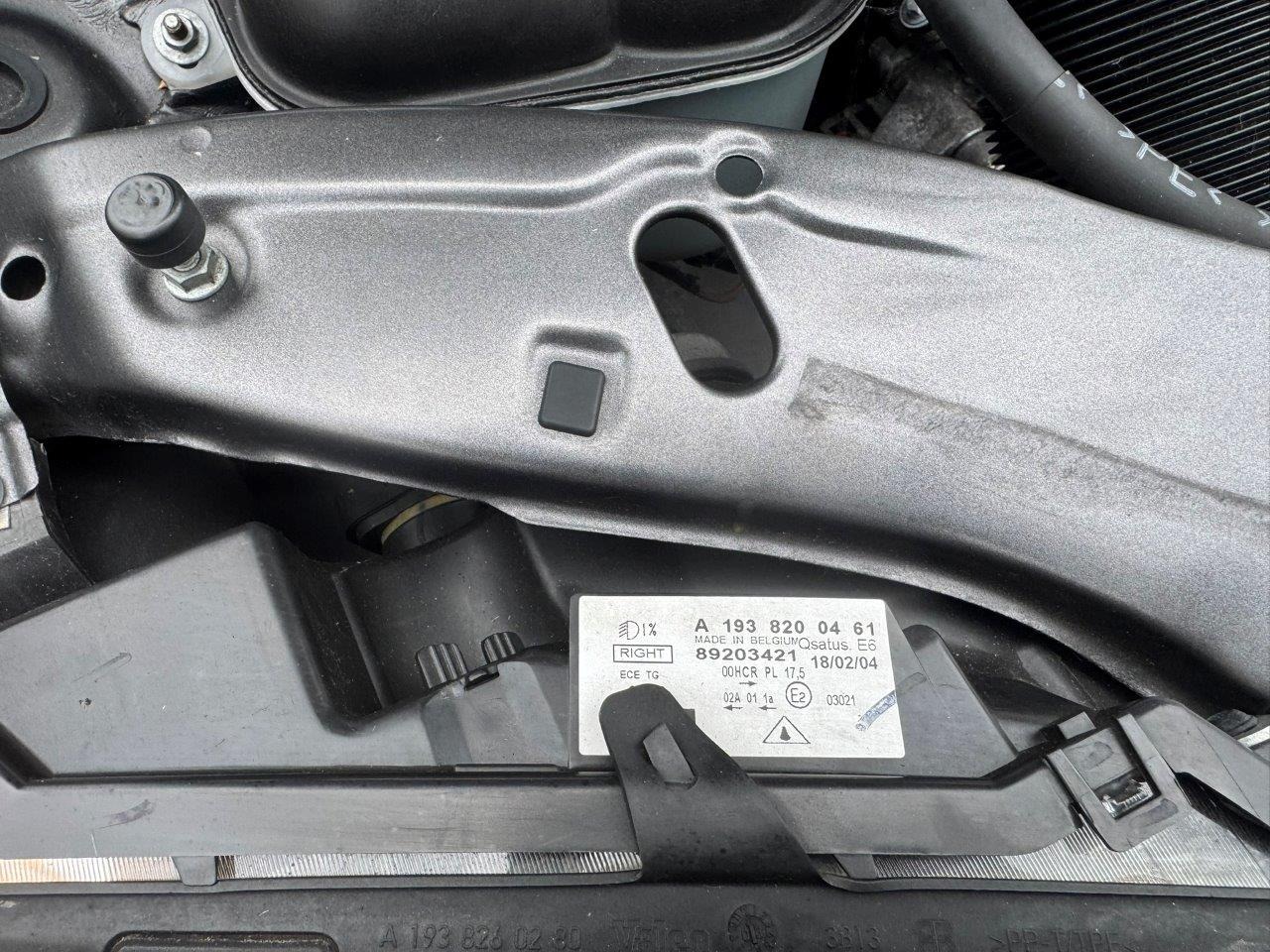 Used Chrysler Crossfire 2004 for sale - 76932214: Photo 54