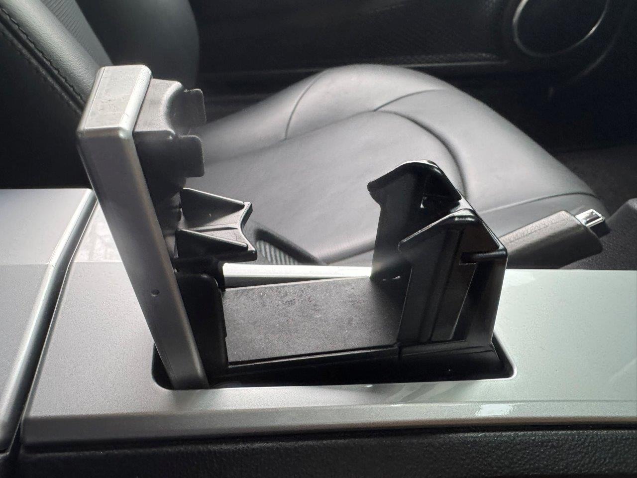 Used Chrysler Crossfire 2004 for sale - 76932214: Photo 64