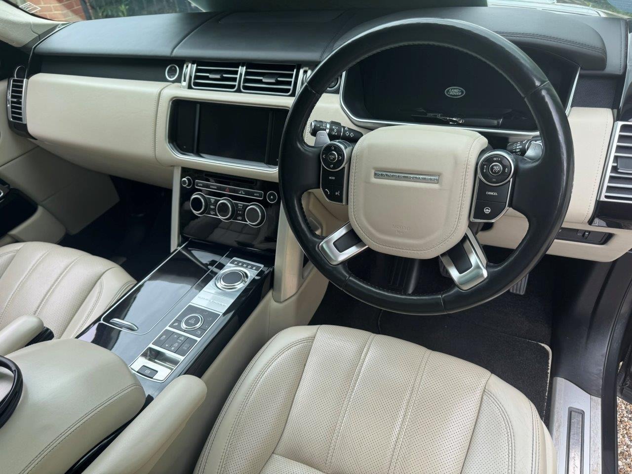 Used Land Rover Range Rover 2014 for sale - 74897045: Photo 41