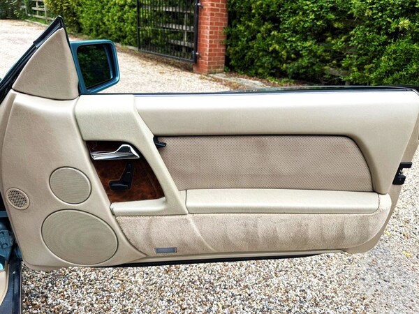 Used Mercedes-Benz S-Class 1992 for sale - 74670801: Photo 25