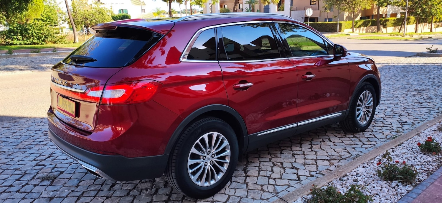 Used Ford Lincoln 2017 for sale - 76332420: Photo 2