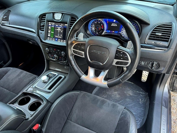 Used Chrysler 300C 2023 for sale - 73196207: Photo 17