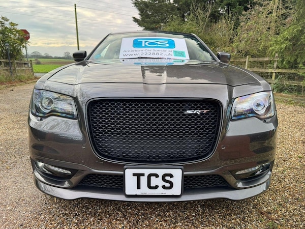 Used Chrysler 300C 2023 for sale - 73196207: Photo 1