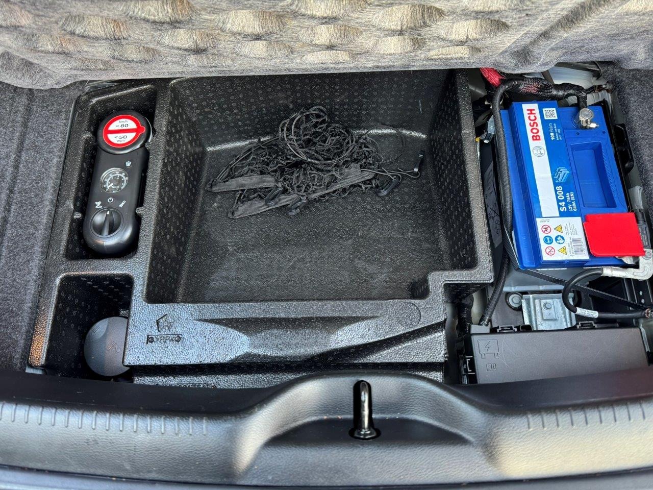 Vehicle 33
